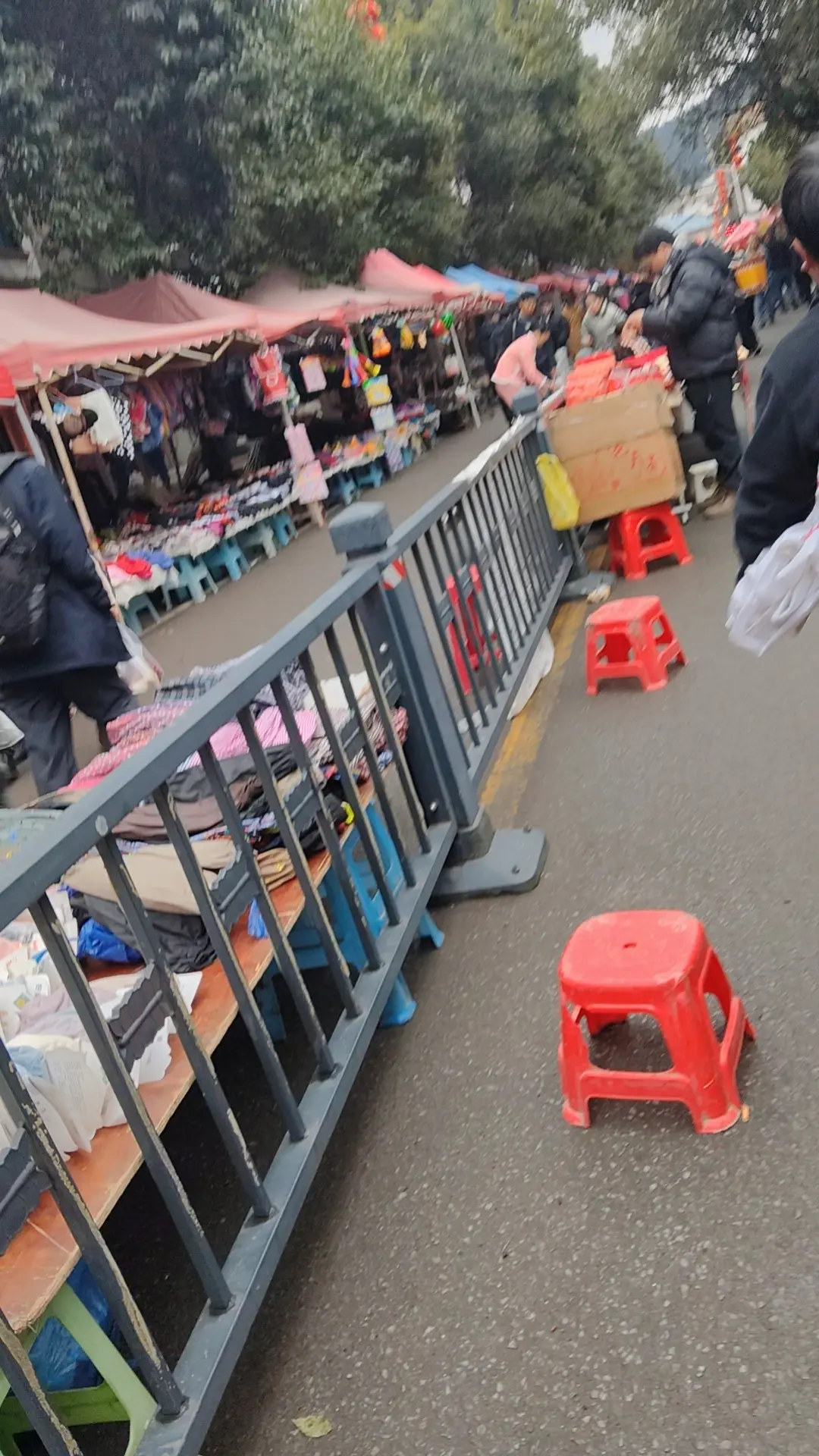 你喜欢旅游 我喜欢旅行