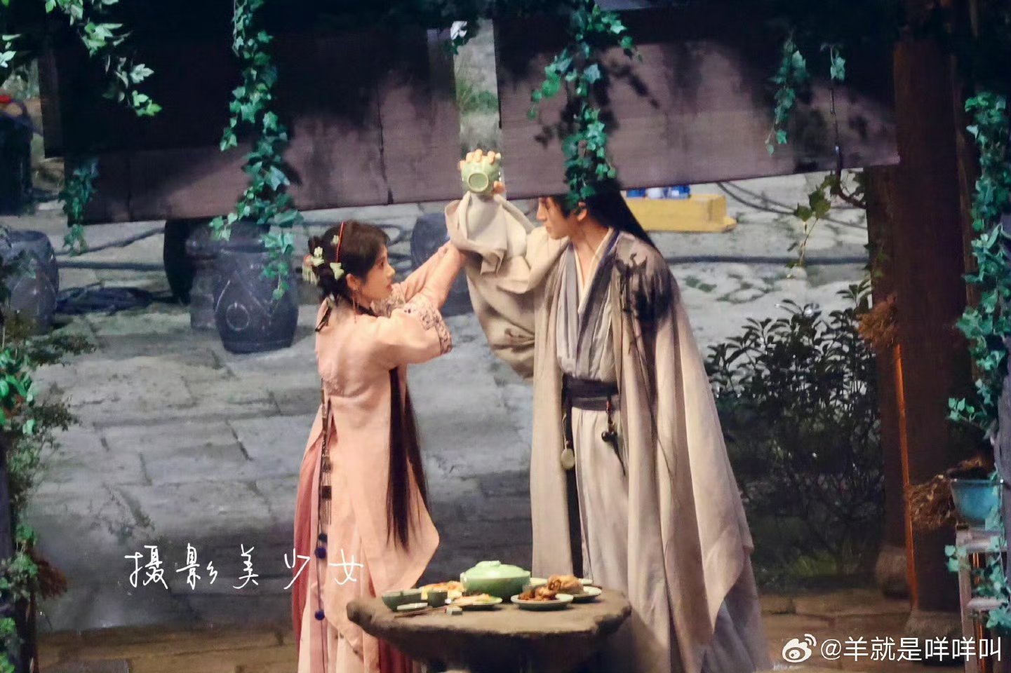 鞠婧祎 张云龙《来战》双人同框路透 ​ ​​​