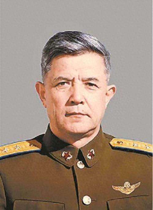 1953年林虎护送刘震途中遭遇险情，安全着陆后苏联顾问激动高呼乌拉！
1951年