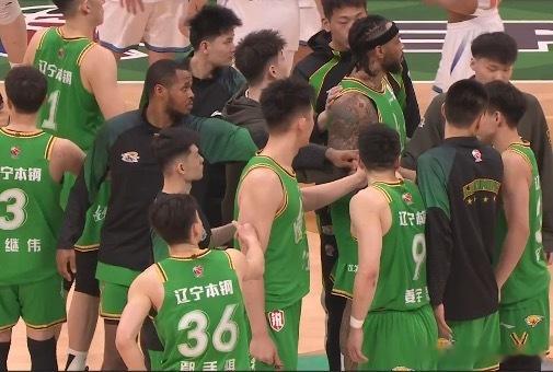 一个大外 三个小外第二阶段辽宁队的外援配置还挺值得期待辽宁男篮