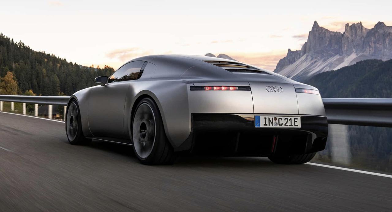 纯电A4将成为首批采用奥迪全新设计语言的量产车
奥迪计划2028年正式复活A4，