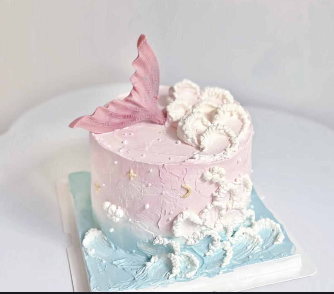 女人当然要靠自己！靠自己才能拥有真正的底气。
我有个朋友，婚后当全职太太，经济全