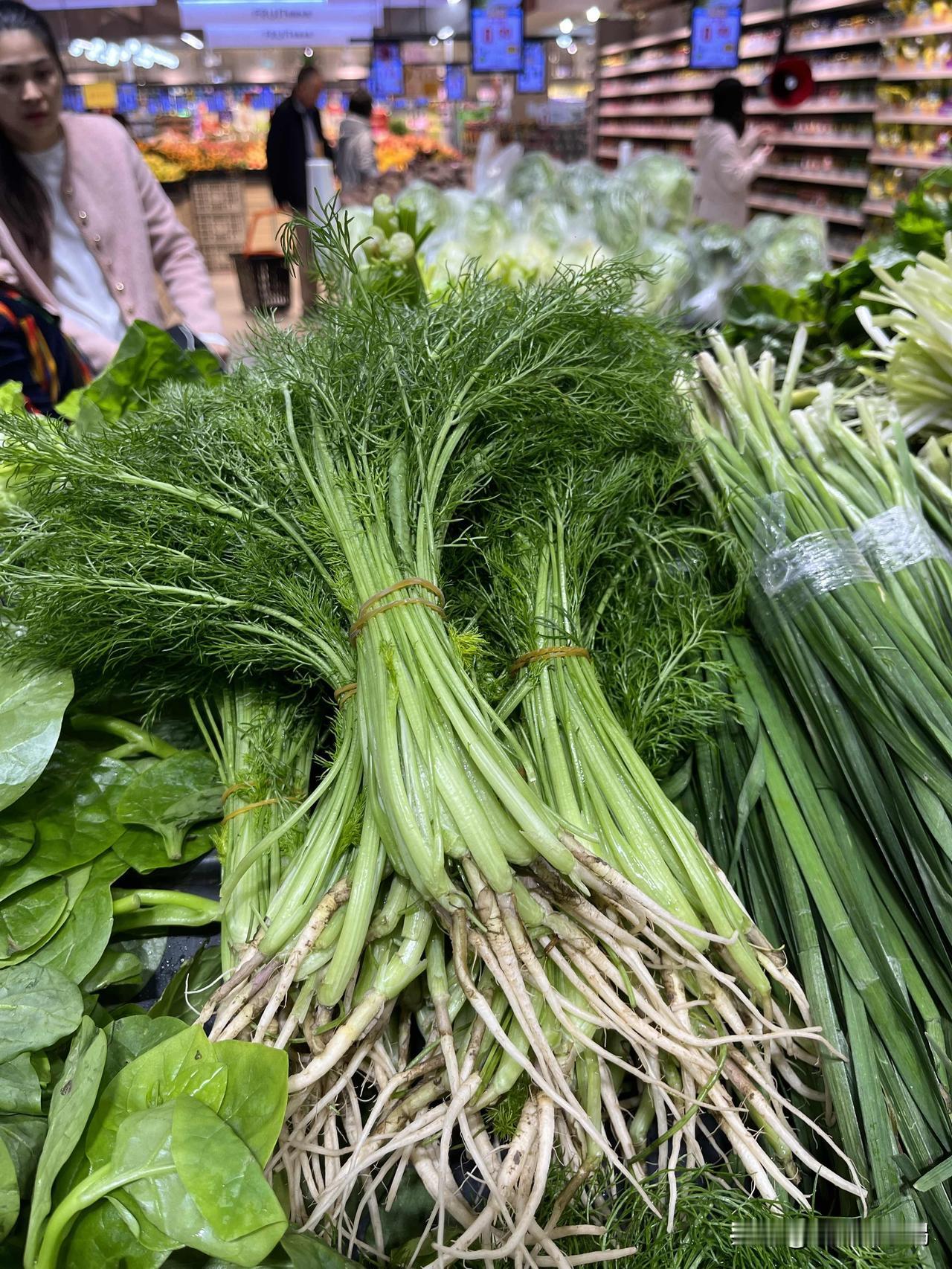 求问这是什么菜？菜 比肉还要贵的菜