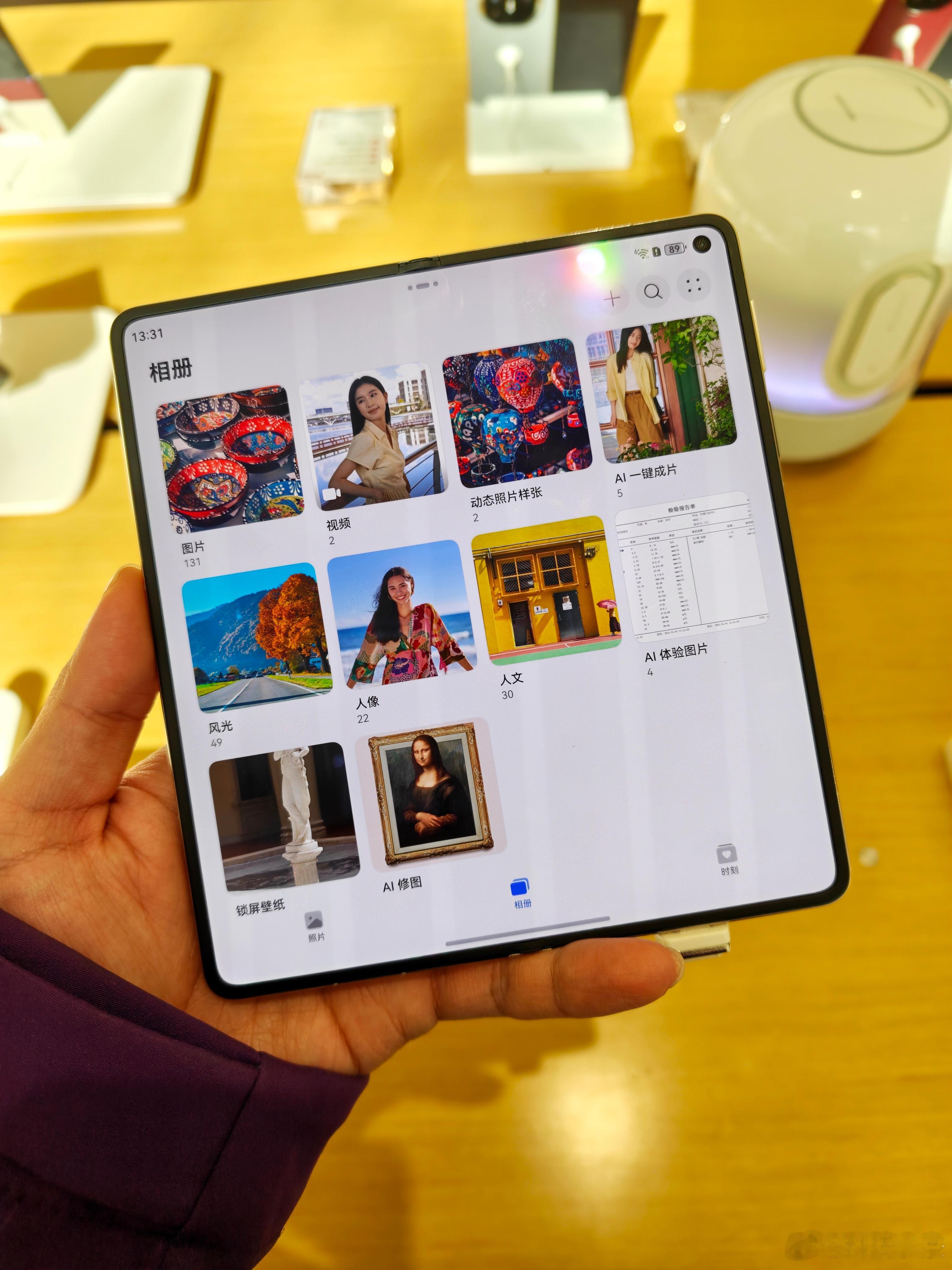 华为MateX7首发评测 大家都准备选哪个颜色？那天路过门店去看了看，有点纠结这