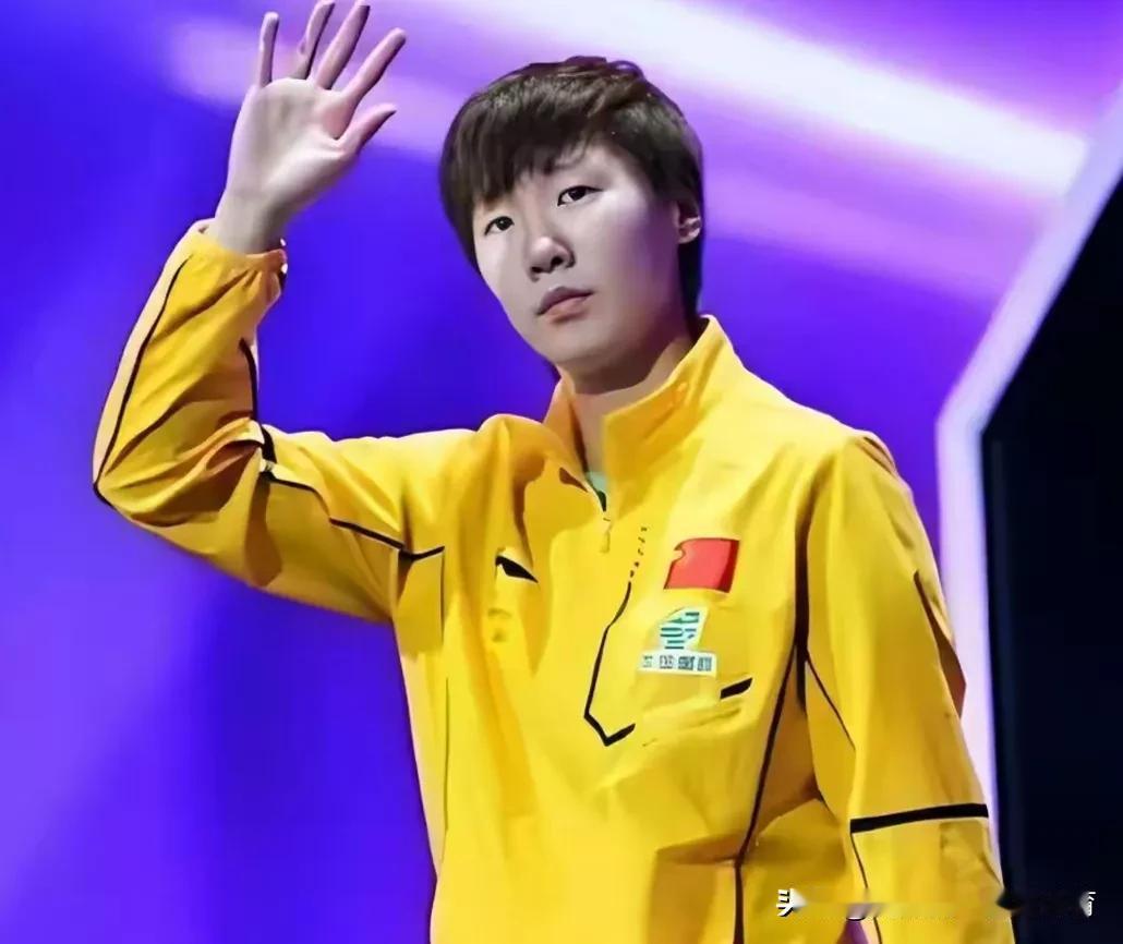 全运会乒乓球，单打16强又出6席[玫瑰]

1，王曼昱—晋级女单16强—黑龙江队