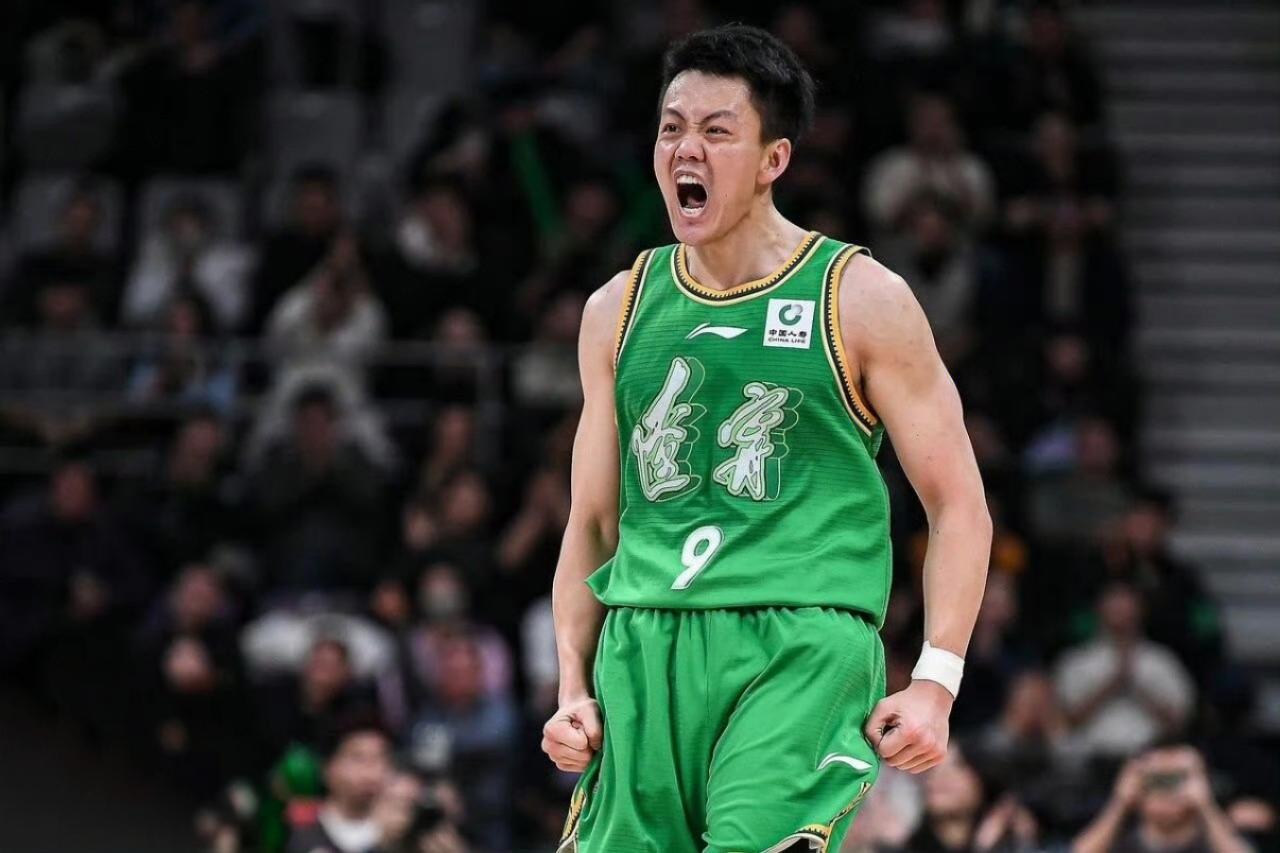 辽宁98-86战胜北控，拜拜了张镇麟[尬笑]，因为我们有姜宇星——

这场比赛上