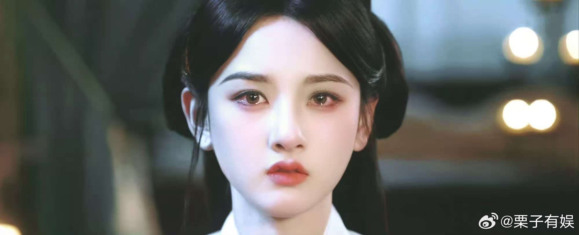 宋祖儿越素越美丽宋祖儿眼中含泪宋祖儿越素越美丽，这个镜头绝了，[晕][晕] ​​