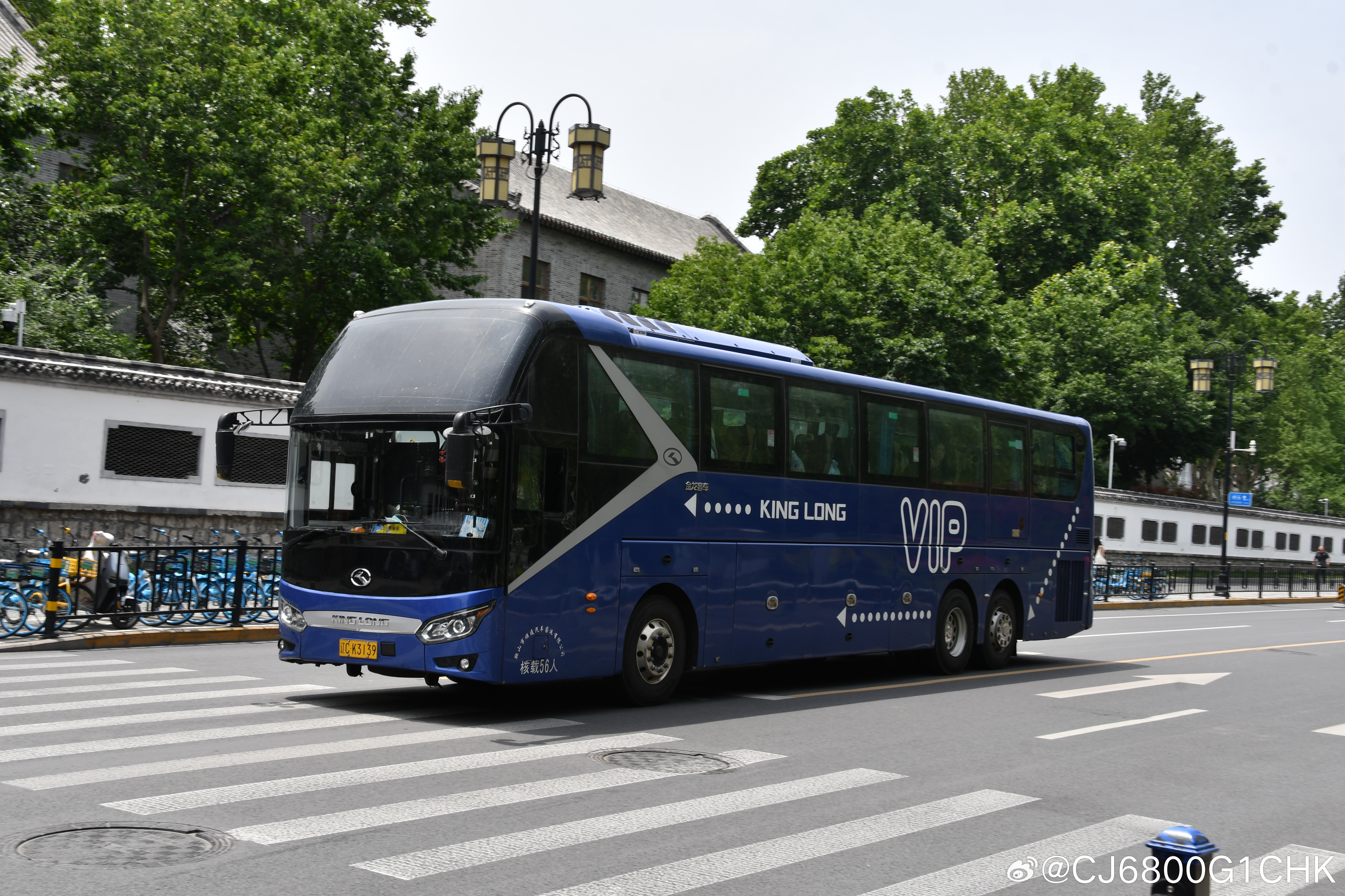 今日杂图2，大明湖周边遇到的三轴座位车 778 170；生产路主要拍k4路，从来