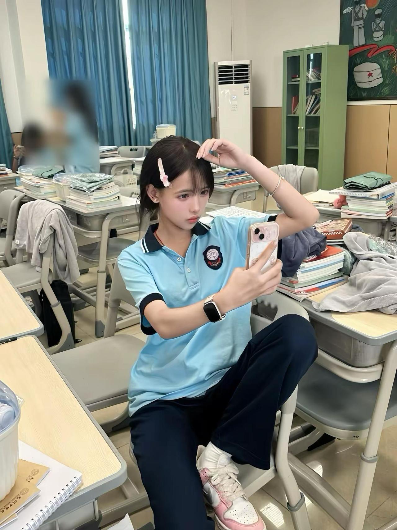 没有看过这条视频的智能手机白买了。
