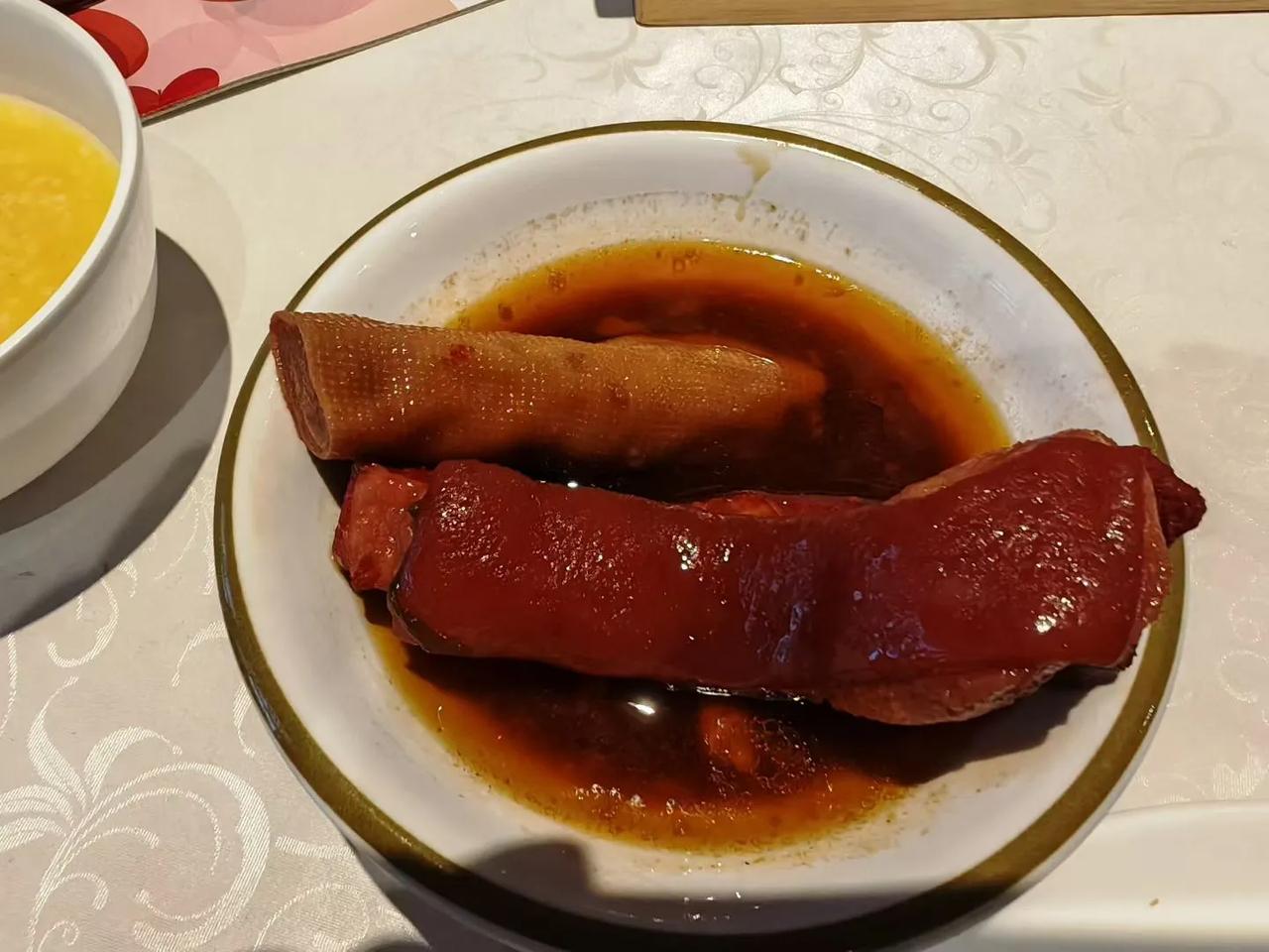 早餐。济南把子肉[爱慕]
（韩联社1香嫩把子肉 老味把子肉 济南把子肉老店 老把