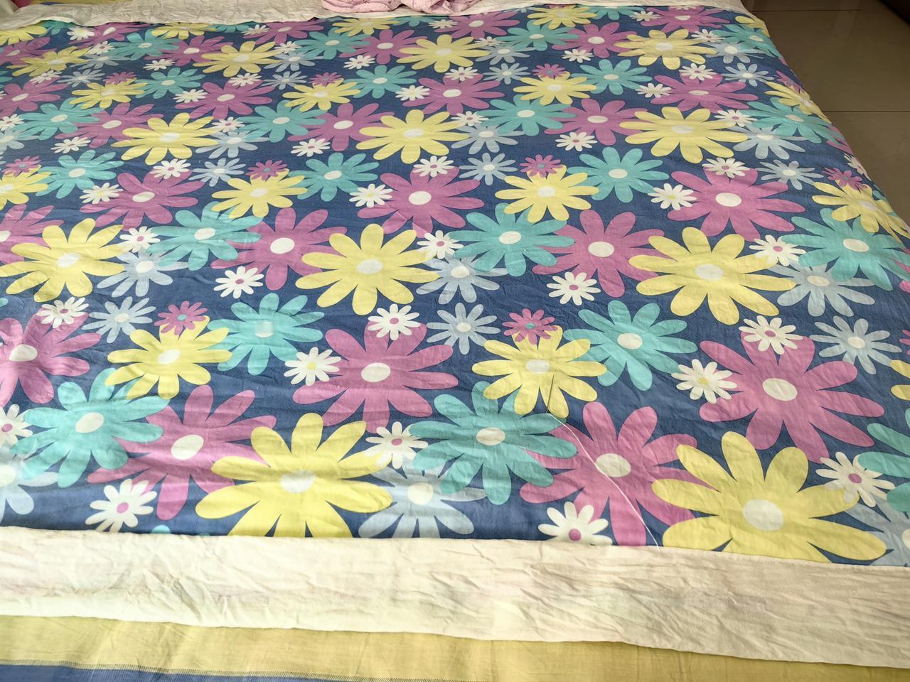 我从谈恋爱开始就一直不舍得花我老公挣的钱，一分都不花，光花自己挣的钱。
我好朋友