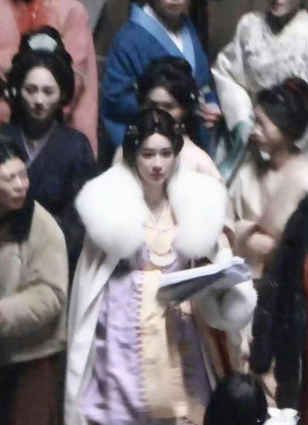 孟子义将门独后紫衣斗篷路，如此软糯可口的沈妙好喜欢