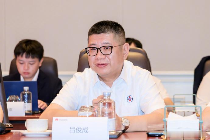 华境S第1万台车在华为松山湖交付 新车上市迅速能够攀升到交付10000台基数对于