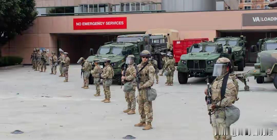 停摆三周，美国军饷来源成谜，特朗普这招，让国会直接傻眼