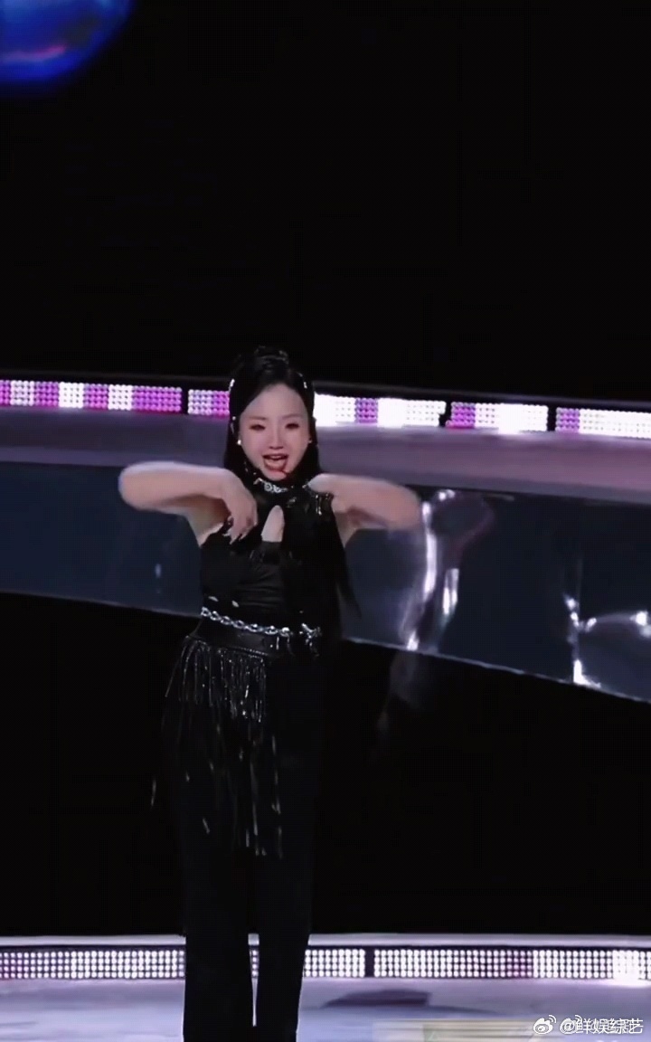 李嘉琦说参加浪姐太值了 乘风路上的每一次突破，都在证明“值得”二字～继续冲！乘风