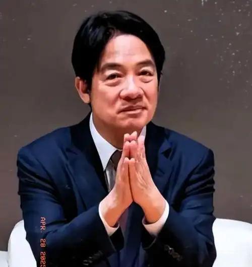 赖清德彻底慌了！岛内解禁呼声高涨，大陆抢先行动11人登金门

2026年4月，赖