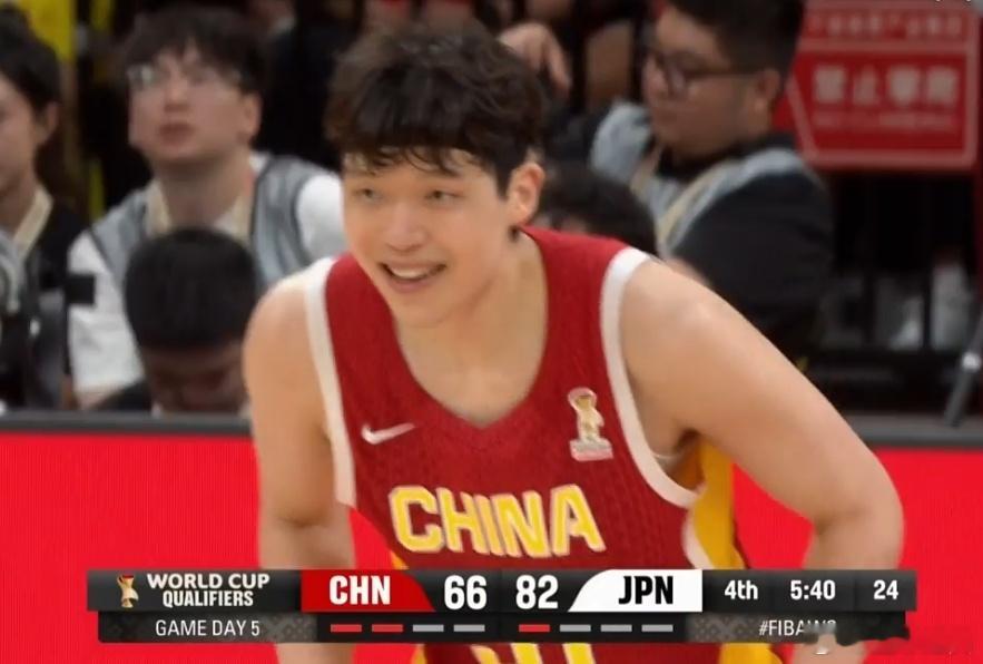 世预赛中国男篮73-92不敌日本！杨瀚森出场13分钟，得到9分、7篮板。此役过后