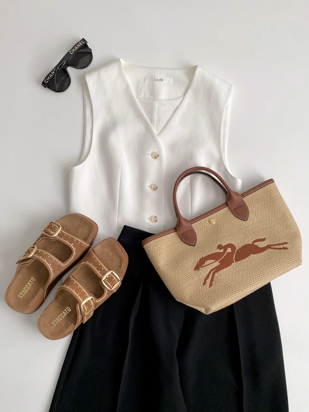 胶囊鞋柜|3双鞋搞定整个春夏穿搭|精简