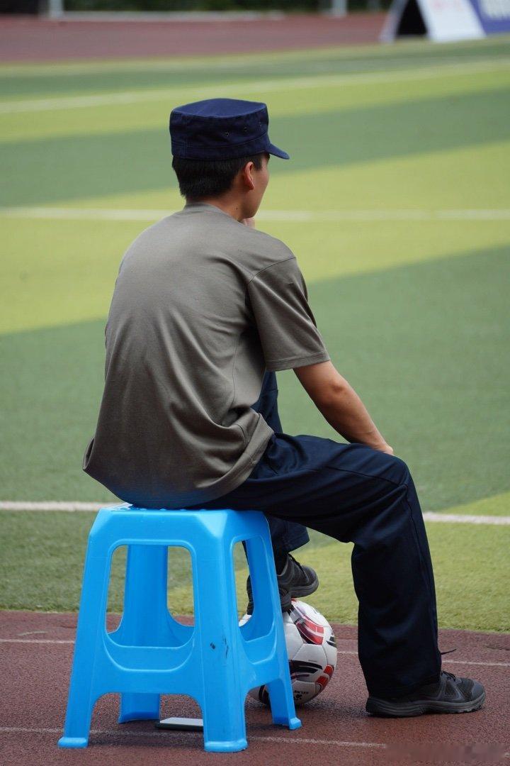 体能服是男生最好的伙伴 
