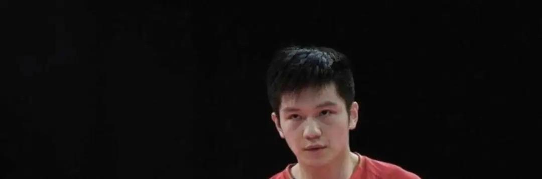 杜塞尔多夫主教练谈樊振东新赛季转会引发震惊，队员对其敬意满满却难以搭话，实力气场