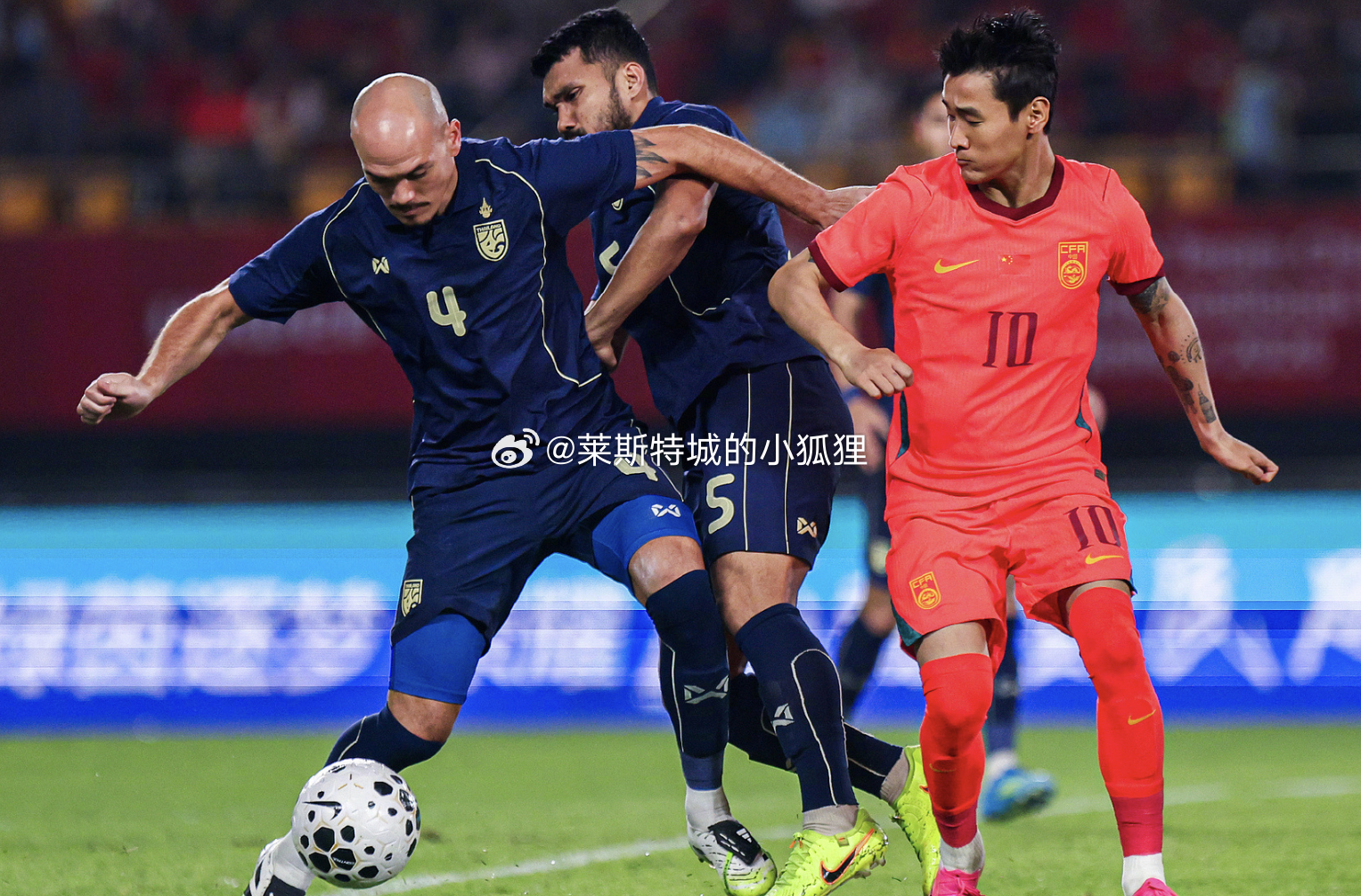 热身赛 国足主场0-0闷平泰国，张玉宁门前抢点中柱，武磊错失绝杀 国足vs泰国国