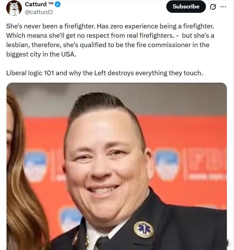 菲利普·布坎南：她从未当过消防员，完全没有消防工作经验。这意味着她不会得到真正消