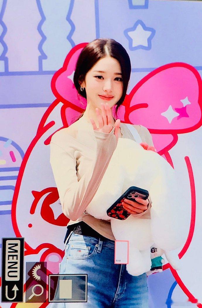 张元英坐旋转木马 预览图都这么美🎀还说什么了！ 