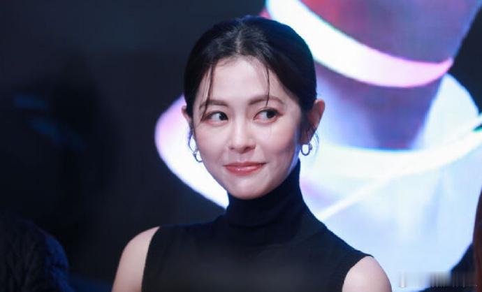 任容萱分手任容萱否认Selina怀二胎 据台媒，今日出席活动，被问及是否考虑步入