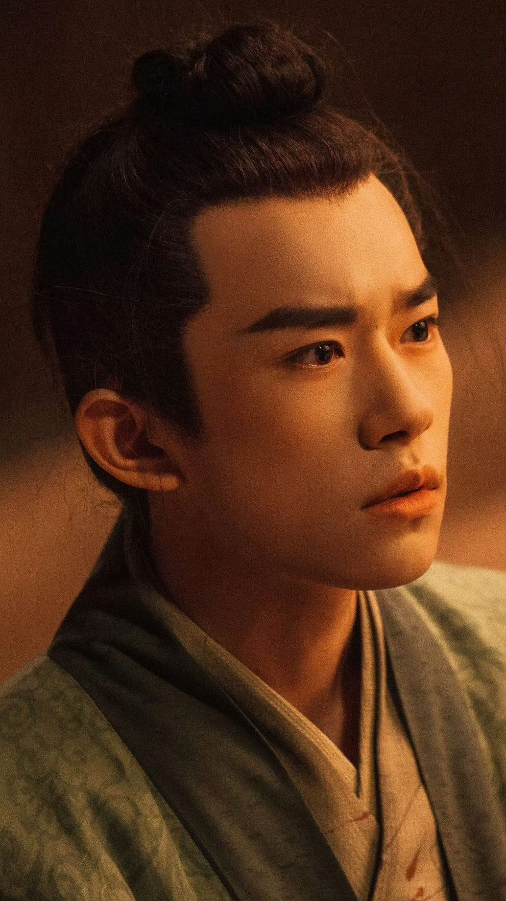 李必，好一个俊俏古装美少年。