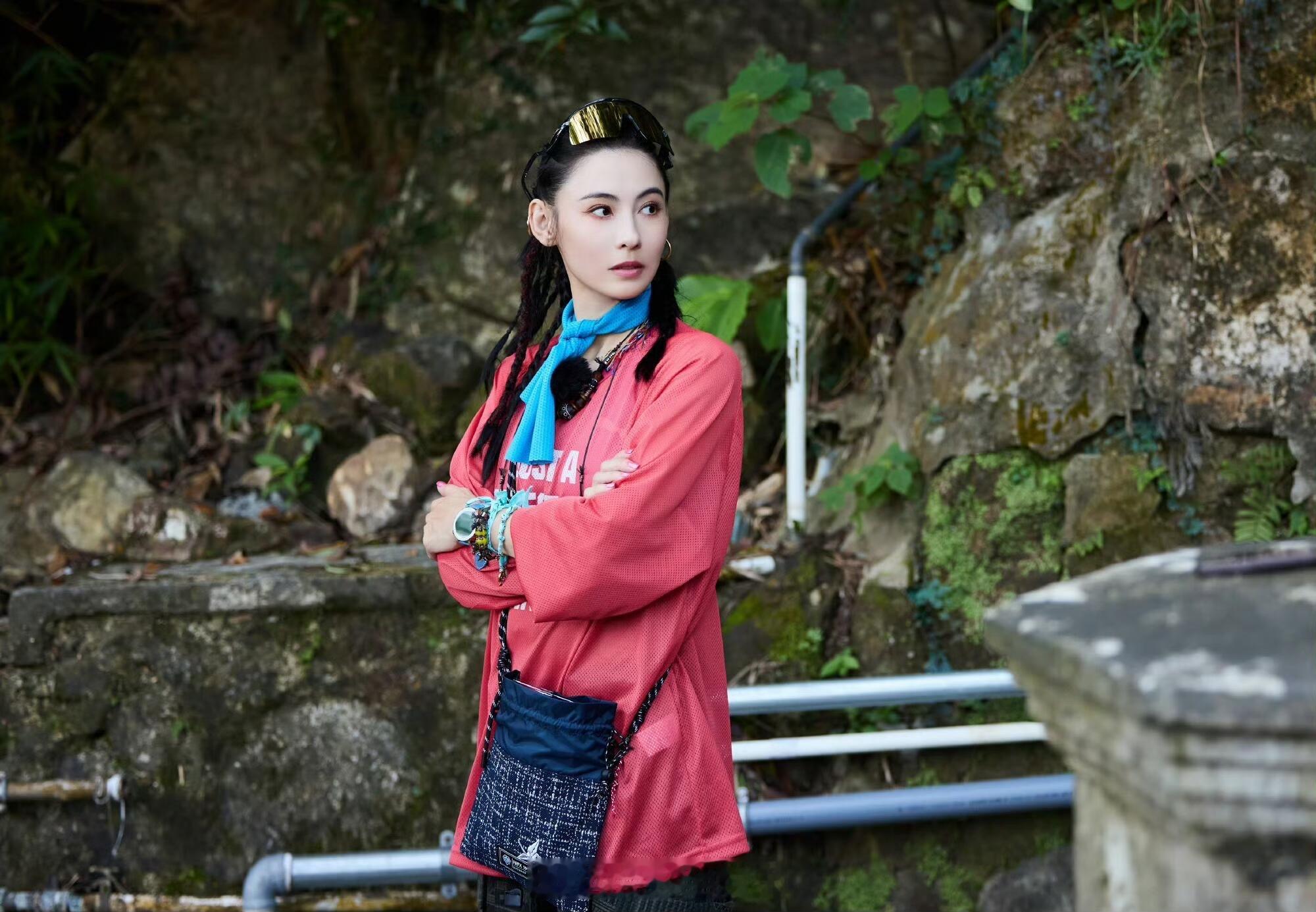 张柏芝香奈儿老了还是香奈儿张柏芝真的美得好领先，皮肤状态、五官、头骨比例和脸型都