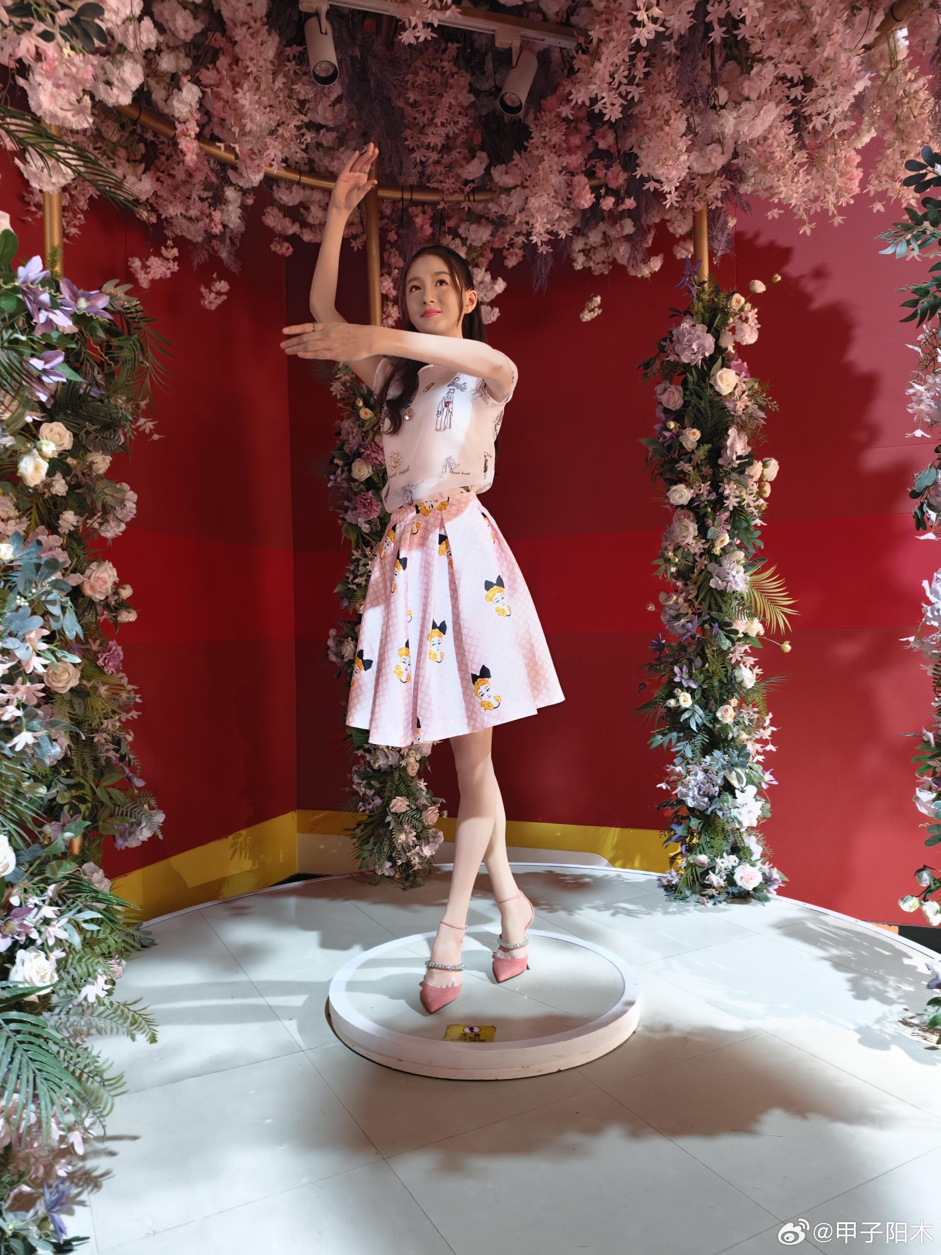 孙颖莎蜡像入驻上海杜莎 🌞 孙颖莎蜡像公开亮相 🌞 孙颖莎成杜莎首位永久馆藏