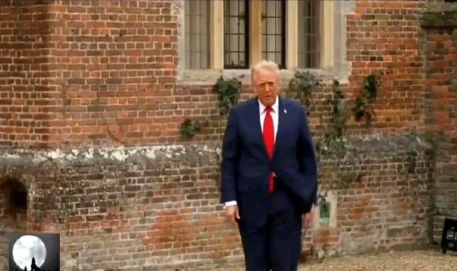 英国首相家，真比80年代农村房还寒酸？

可人家，压根就没想装有钱。

唐宁街1