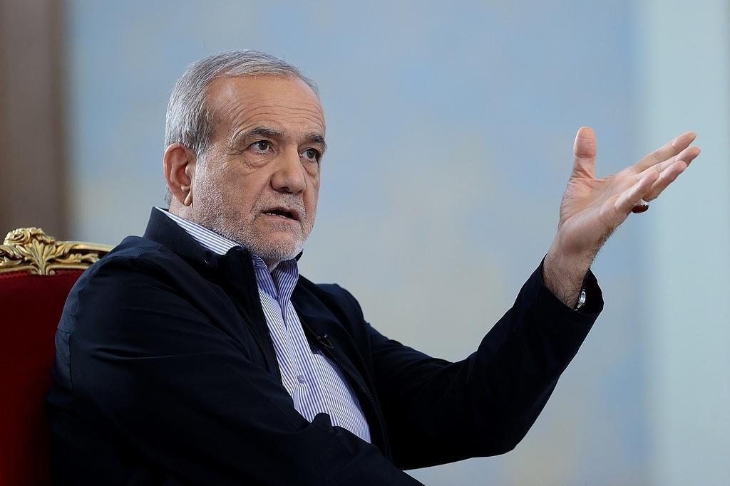 和平与权益的博弈：
伊朗双重立场的深层逻辑与地区震荡。
 
据新华社援引伊朗媒体