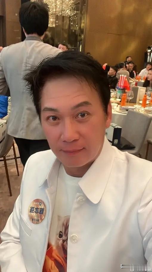 又一位明星离世

演员甄志强先生在上海离世，终年58岁。

早年以模特身份出道，