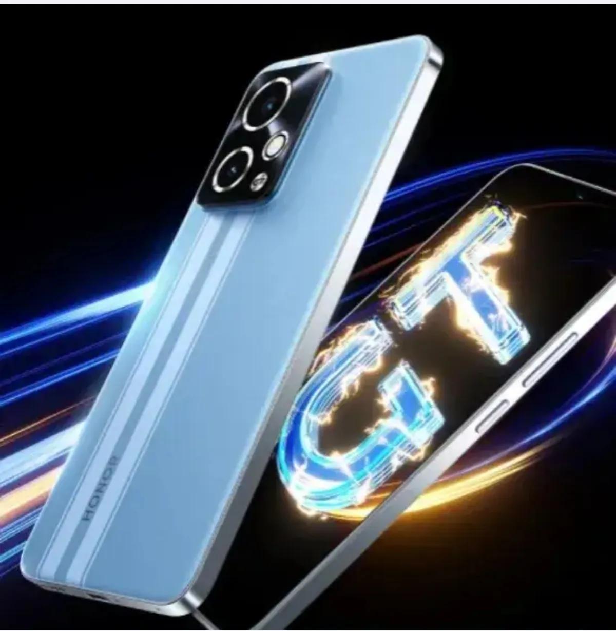 荣耀90GT的确火到不行，销量狂飙真是令人震惊！😮 这手机能这么受欢迎，足以证