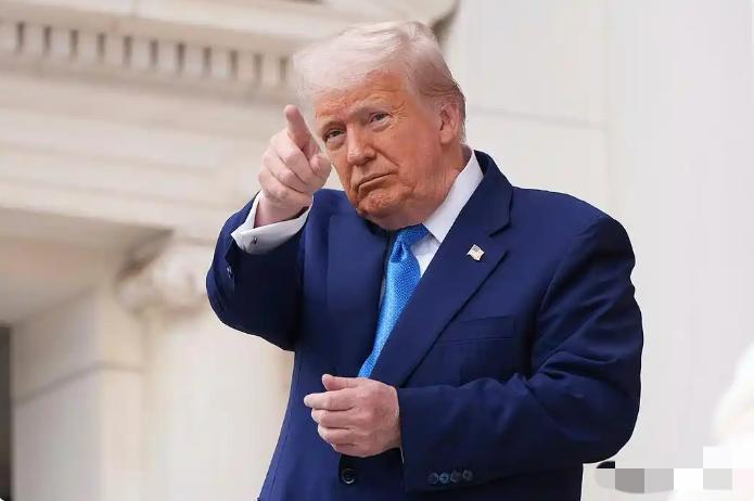 特朗普真准备再次对伊朗动武吗？这还真不好说。此前特朗普就多次威胁伊朗，当地时间8