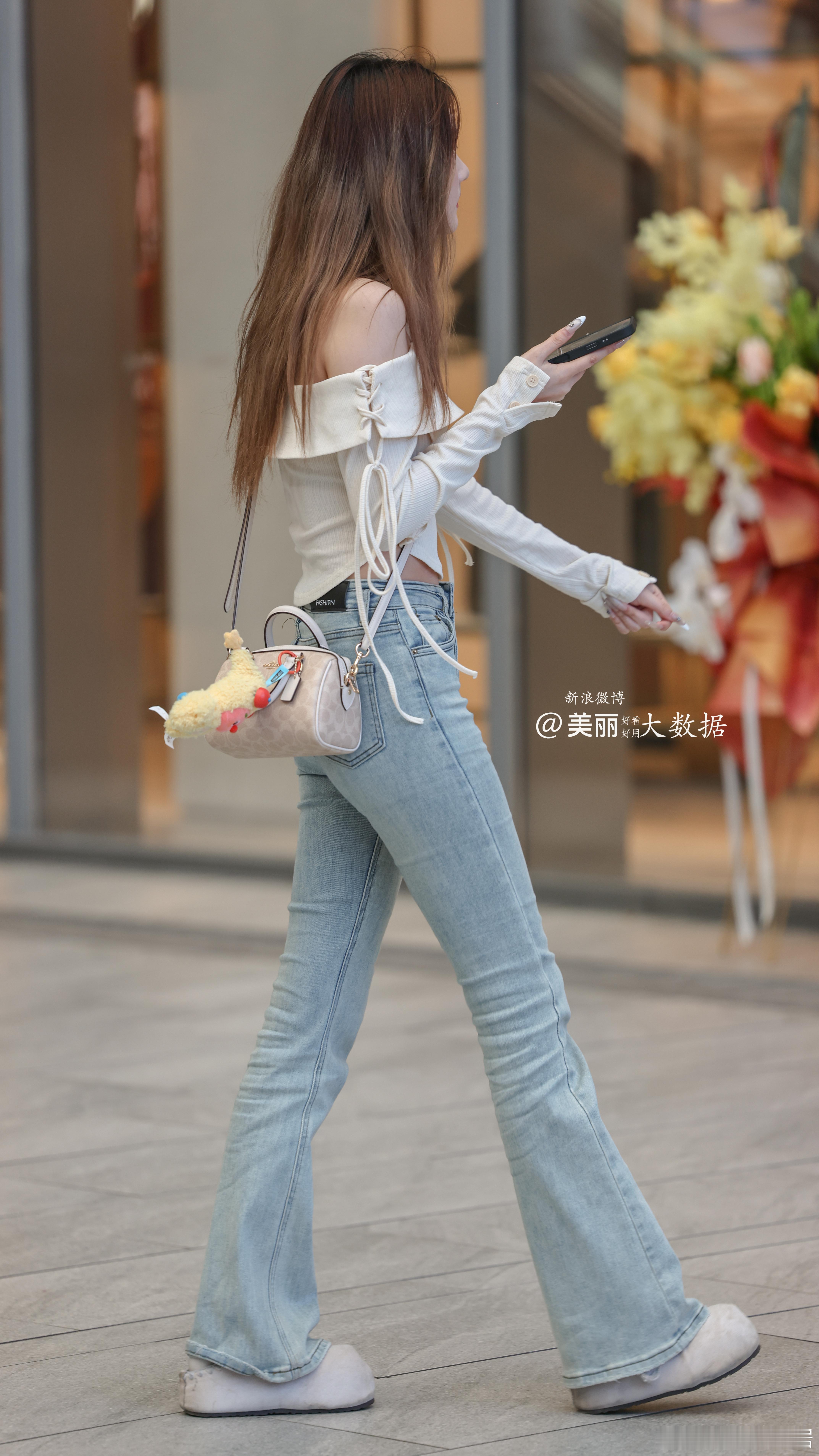 早耶，宝贝们。