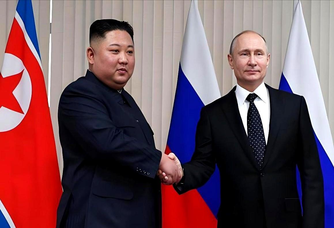 终于明白我国为啥一直没援助俄罗斯，看朝鲜如今处境就明白了，当时俄乌打的火热时，朝