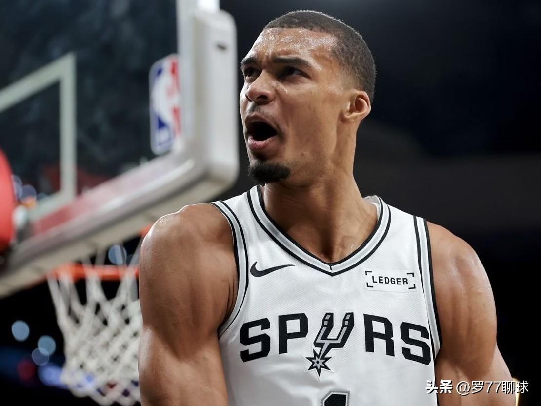 7月11日NBA又有多笔签约官宣

1.马刺官宣文班亚马￼5年2.52亿美元顶薪
