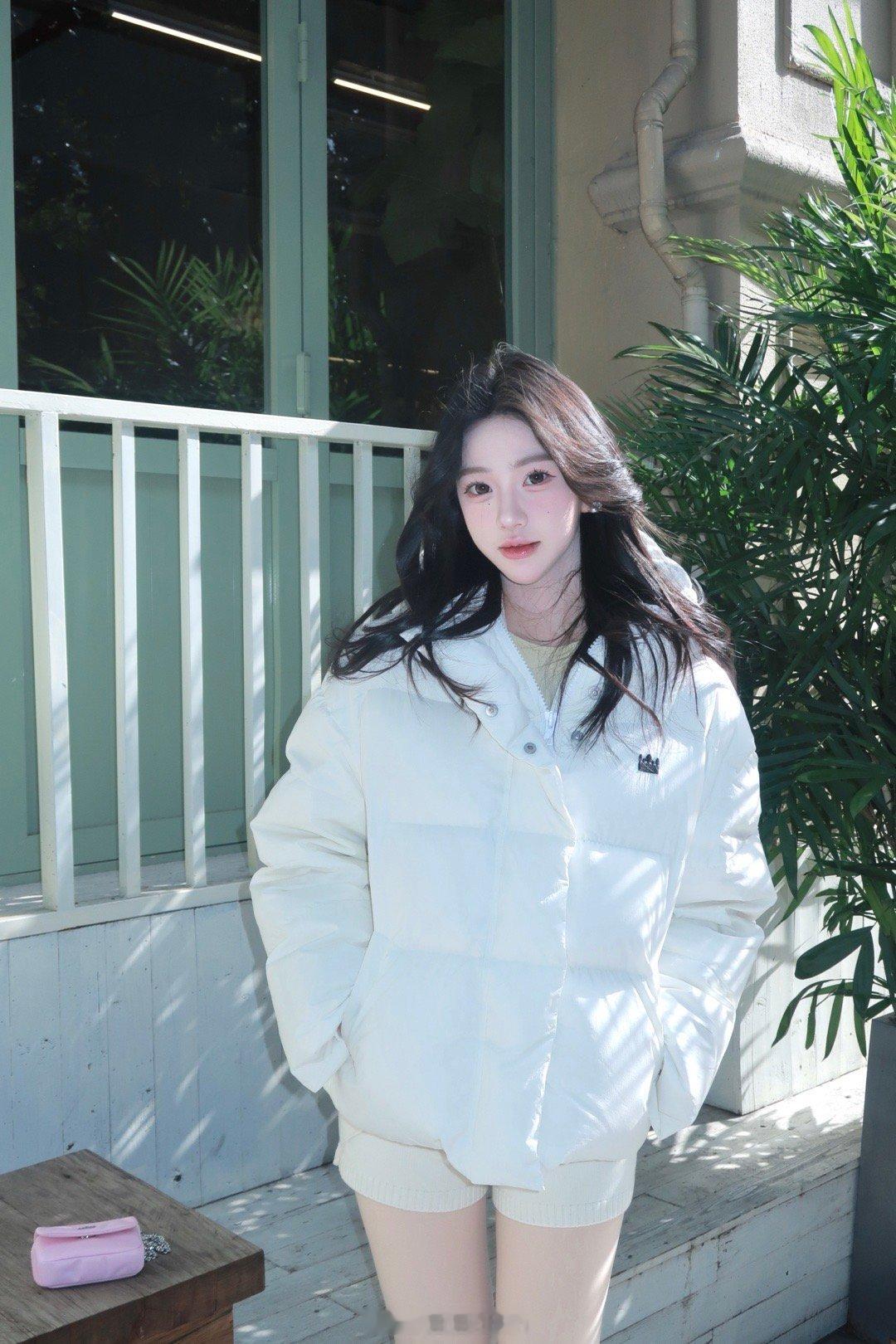 在一家很美的店拍照 