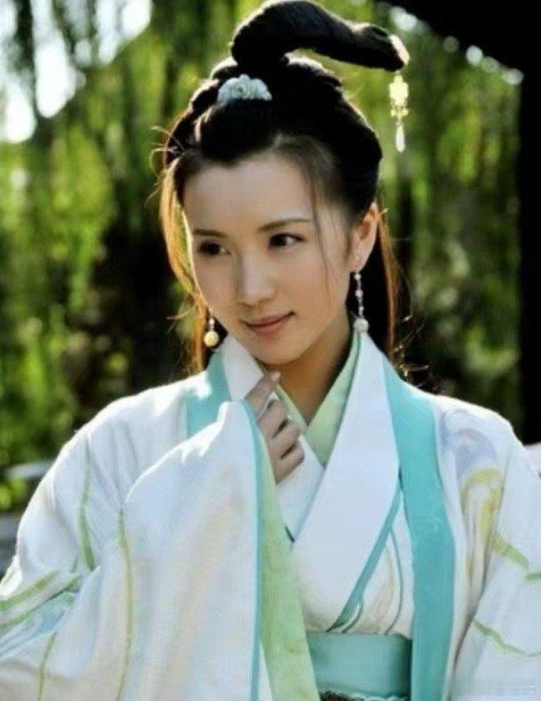 《继续冲锋——高处不胜寒！》前情回顾国际行情美股纳指收涨1.12%，标普500指