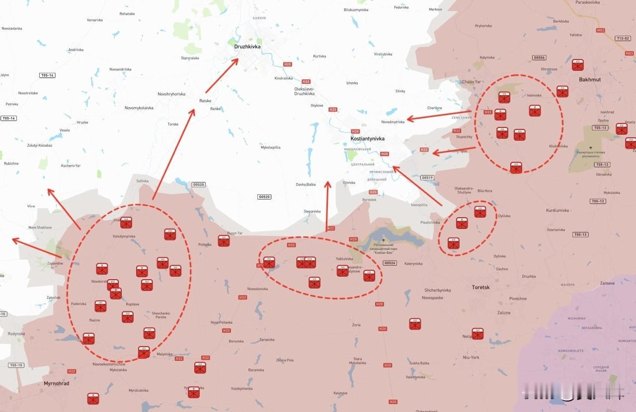 俄军放弃正面硬攻：康斯坦丁诺夫卡集结显露突击方向

乌克兰方面称，俄军摩托化步兵