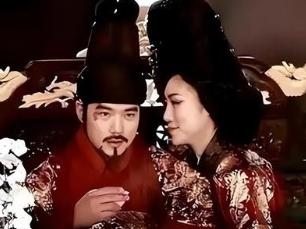 朝鲜第一荒淫妖女！宴会上与国王当众行事，堪称转世妲己。1506年，朝鲜国内一个女