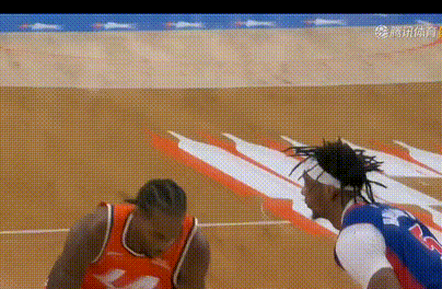 伦纳德三节轰下51分！第三节独砍26分🤯活塞vs快船