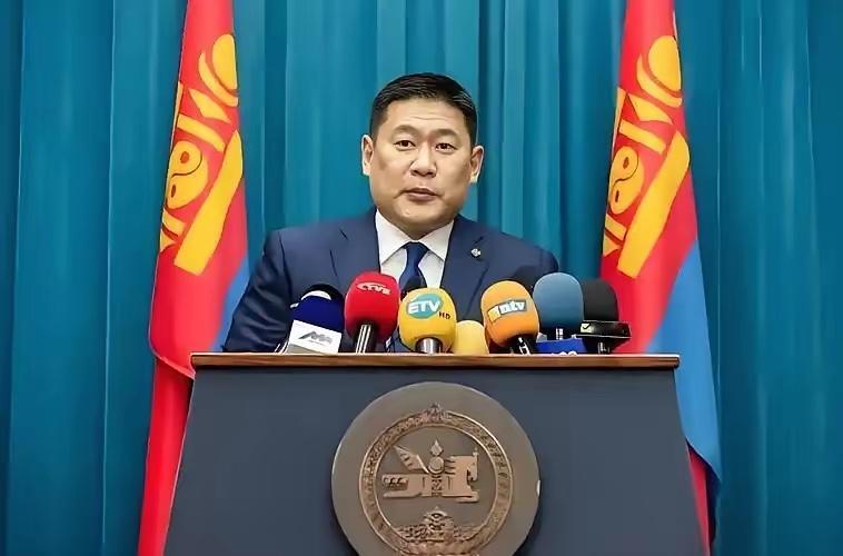 蒙古这回真是变了样！新总理曾一上台，就当着中国的面，把边境上几十年的老难题一股脑