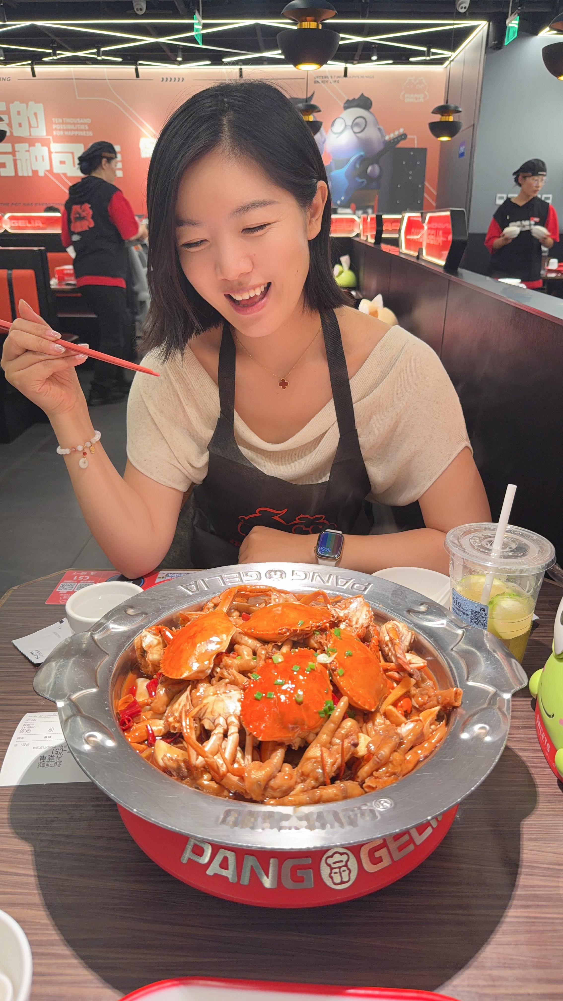 又跟我妹妹约会了~胖妹俩来吃胖哥俩
