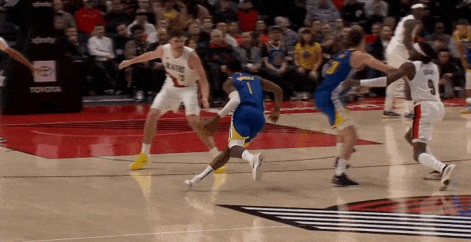 欢迎来到NBA！库明加预定今日五佳球！
在今天NBA常规赛勇士对阵开拓者的第二节