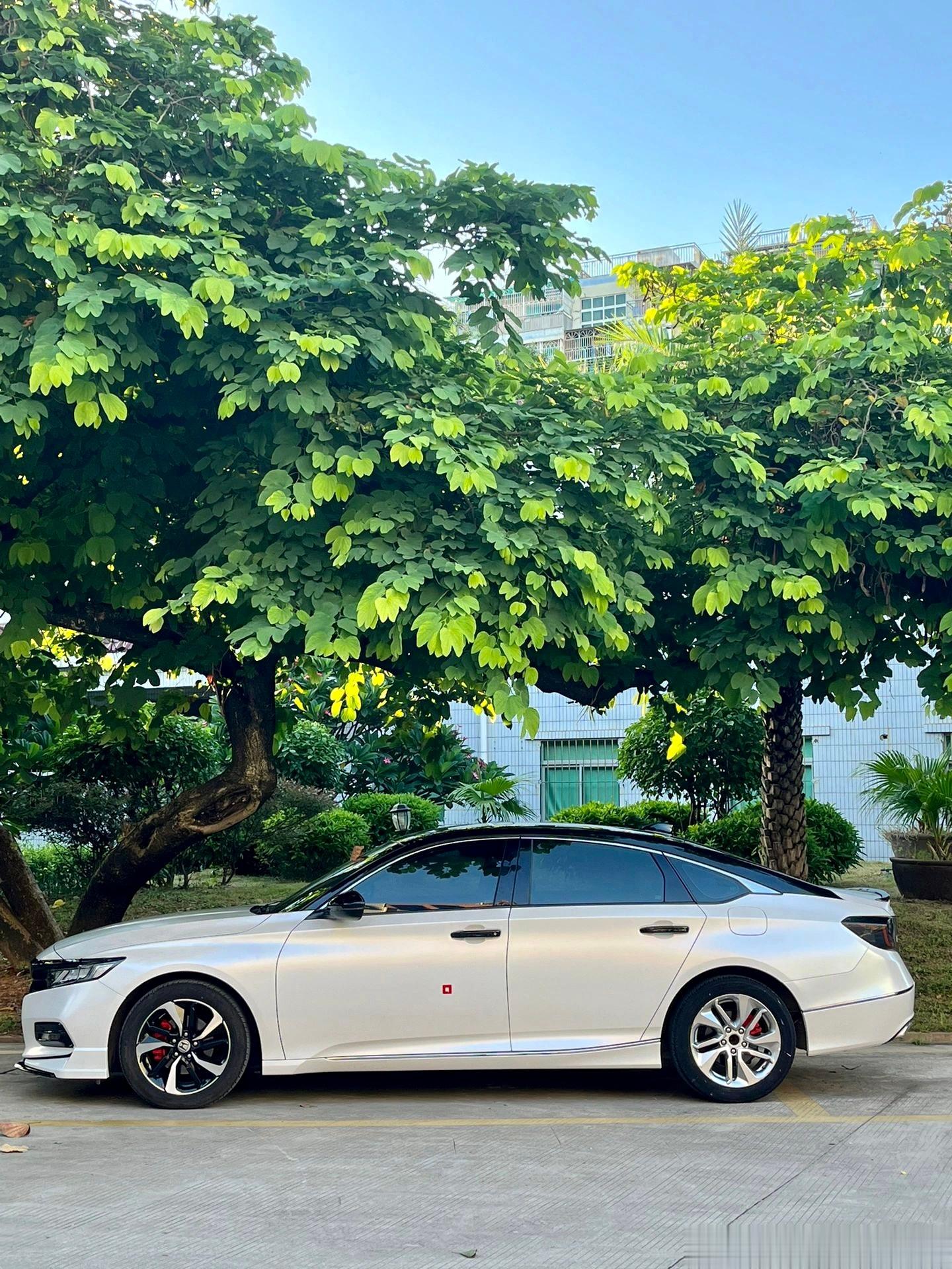 十代雅阁颜值是相当可以了，如果给你20万，你还会买雅阁么？#雅阁# ​​​