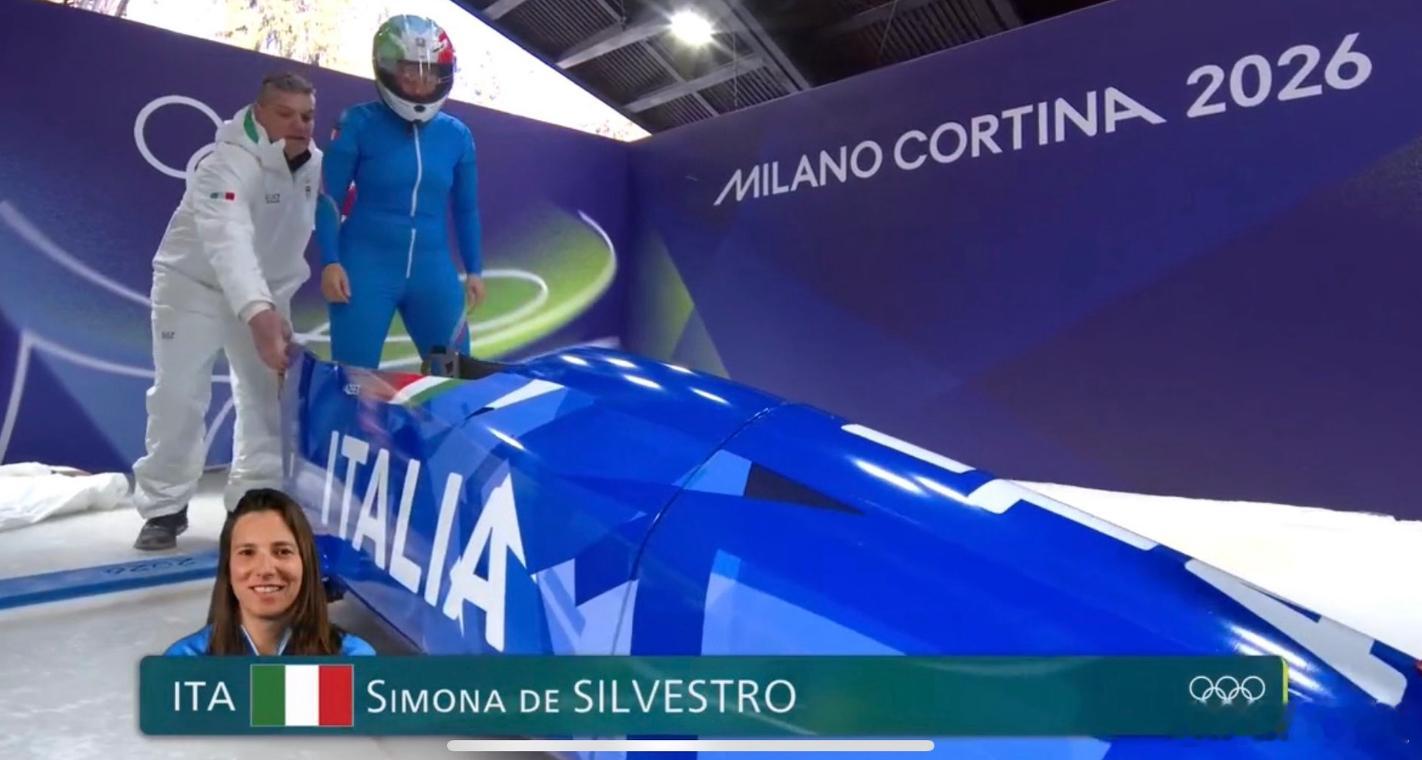 职业赛车铁娘子跨项出战冬奥已亮相  从四轮到零轮她统统玩得转！ 冬奥女子雪车单人