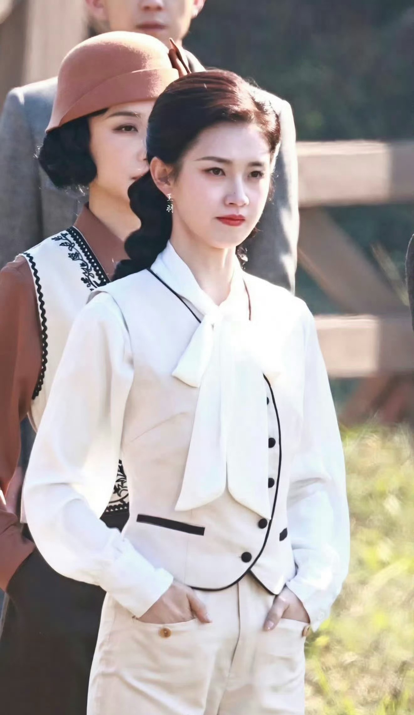 女二是不是让妆了感受到明星跟短剧演员的壁 